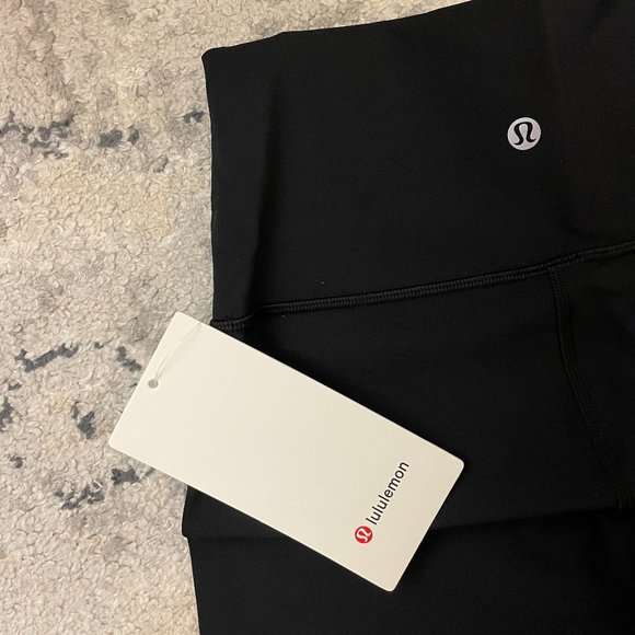 NEW Lululemon Wunder Under HR Tight 28" Black - Size 4 - Picture 3 of 4